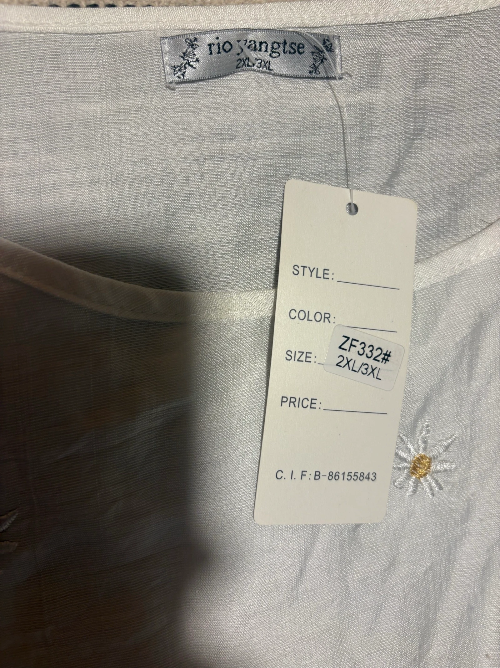 Oversized blouse met geborduurde margrieten, wit, maat xl 2xl 3xl, nieuw, Rio Yangtze, brodée marguerite – photo 2